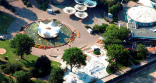 Auch der Tanzbrunnen samt Open-Air-Theater sowie dem km 689 Cologne Beach Club gehören zu den Portfolio-Locations der KölnKongress GmbH. Copyright: KölnKongress